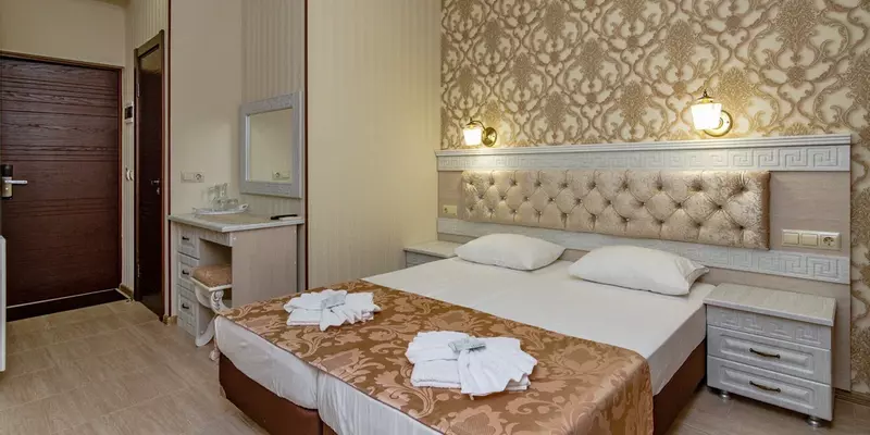 room_746be429-e597-422a-9fe1-c4a8fe24b747