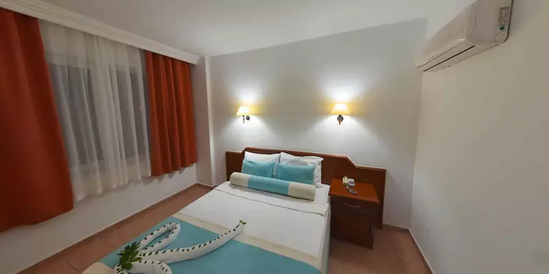 room_a4aefff7-bd28-4b48-9730-0c8455d78ec3