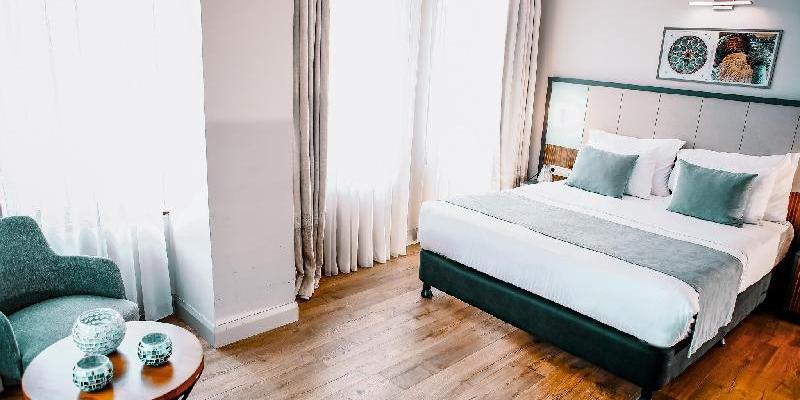 room_57e8b266-8633-46be-bbc3-c920fb292cf0.jpg