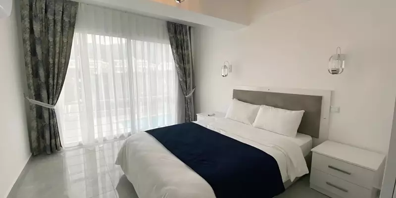 room_35c075c0-cfe2-43ef-8c28-07bceedd91df
