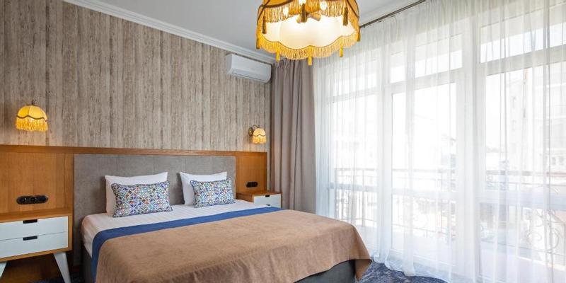 room_e8f9d1cf-d26d-48c4-83db-044236d12210.jpg