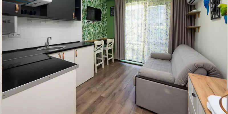 room_c1fdf5a6-9b91-4381-936e-ba506eec945e