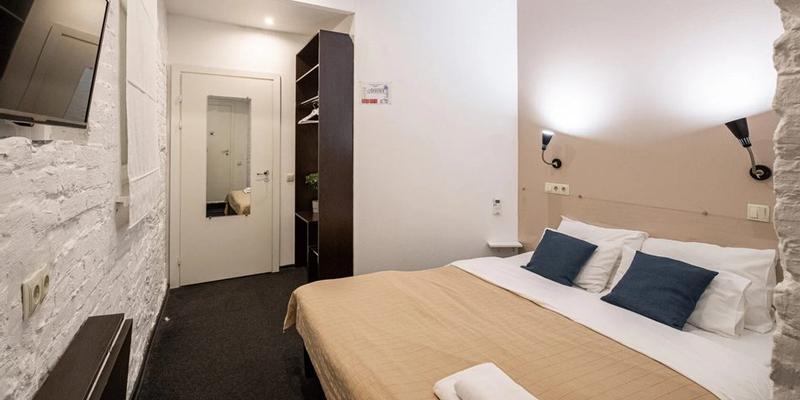 room_4366a3b8-f01e-4f86-b9ac-80d826536590.jpg