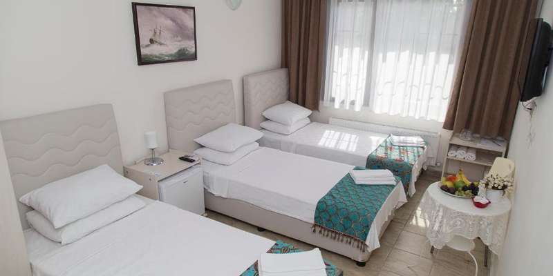 room_40f05059-fc56-4bbc-a9ef-015b314ecc04.jpg