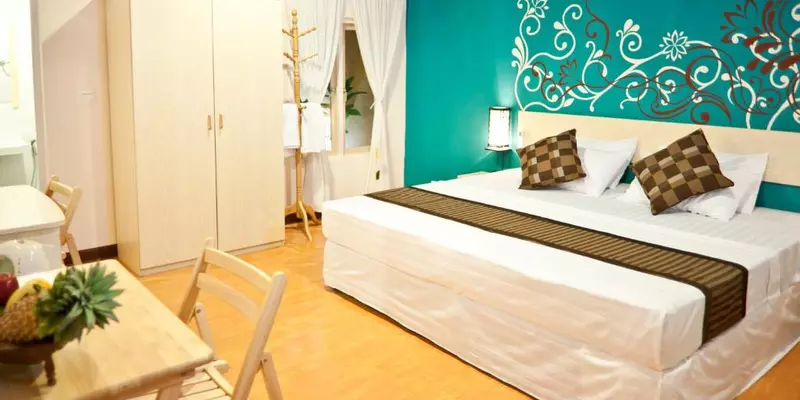 room_ebb8cd60-91e2-445d-8616-c70fbe2836f1