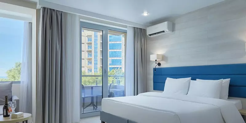 room_7b57b385-167c-4372-8e57-4615e81b5d41
