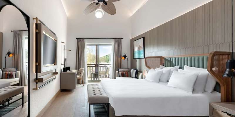 room_46b5e51c-7ba5-4702-8599-534e274e0dde