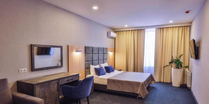room_a4a9220c-8ed6-4521-a58e-23a91c4d3b05.jpg