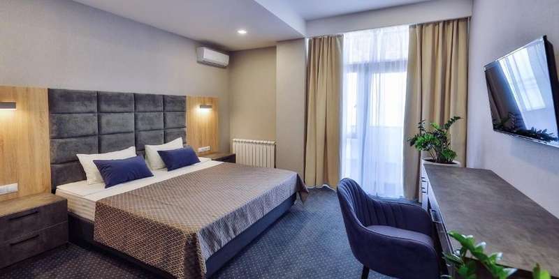 room_bb8a7783-152a-4280-b378-457810a810eb.jpg