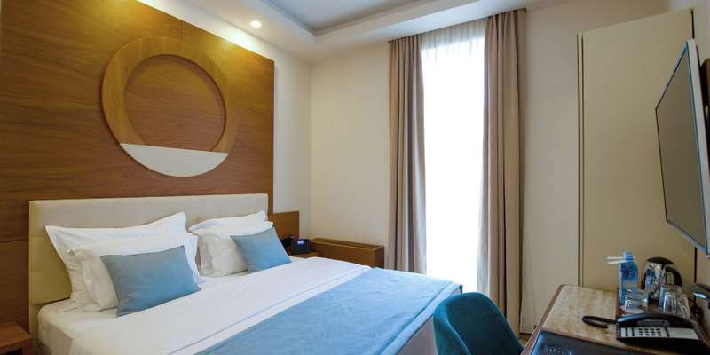 room_913d7c4e-51da-41ba-b2d7-725cb4b1122a.jpg
