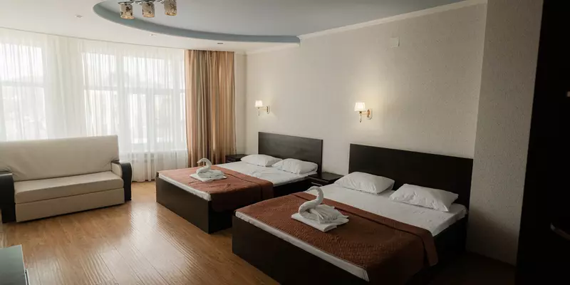 room_4eef4f13-d7e9-45c2-af09-f931a442de25