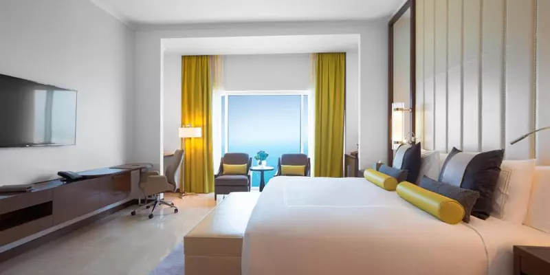 room_c21cceb7-800d-4e5c-9e37-d34c9db0a62e