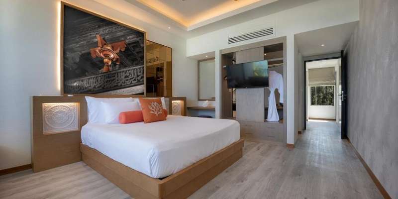 room_fdd2781c-9c9c-41ae-9a90-03ed0fd7ce4e.jpg