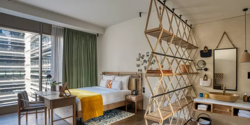 room_36c8a26f-c399-4e1f-9d79-c284f4831a4f