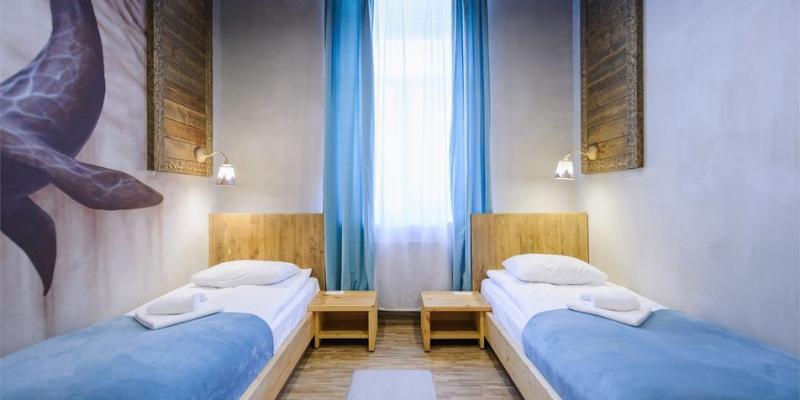 room_b346dbb5-009d-4ce1-b3e1-8e43d7b3276f.jpg