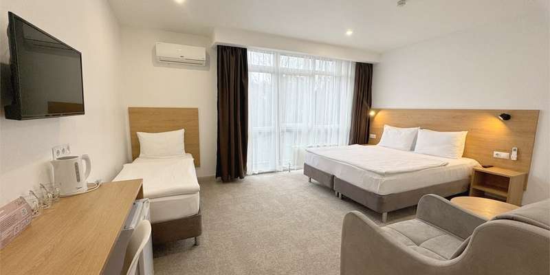 room_97c102f3-407d-4b06-9870-6fbbc87dfc88.jpg