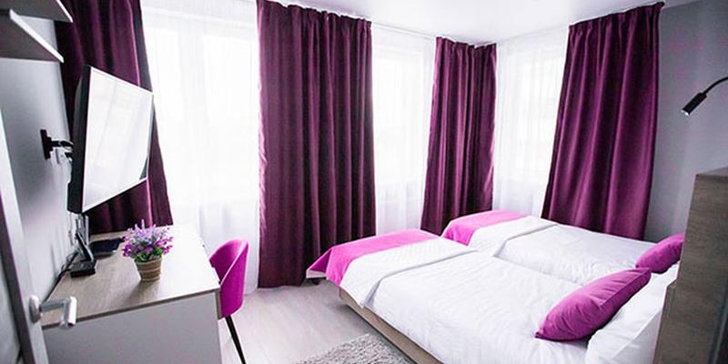 room_2d7318d2-d1dc-459d-a5da-6da4b925a6f6.jpg