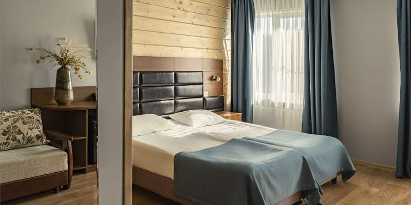 room_90ee53c6-93f9-47b6-b0b4-d3ccd539bfc8