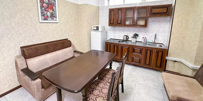 room_d4b712e6-df34-46c8-b766-a2fc6ea3cb37.jpg