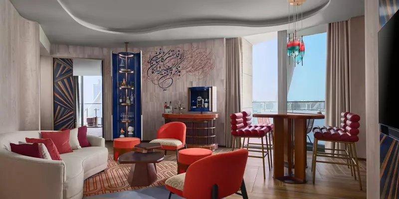 room_90045cdd-2f46-4b94-b1ec-0133f8318b72