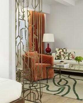 room_0e7a9c3a-01b5-4577-9647-feff29b7ae0d.jpg