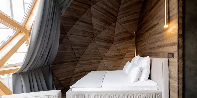 room_8ee968a9-3c26-4811-aa5d-ee06d9948ab9.jpg