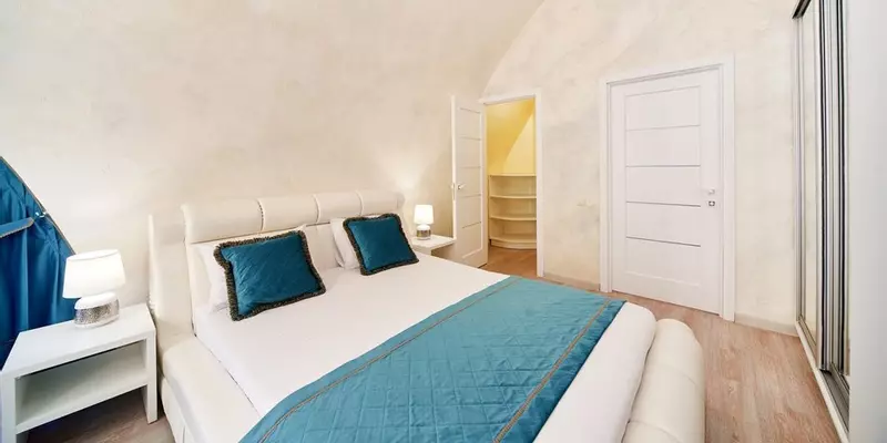 room_b22ce42b-0e85-493a-9906-c6fb77b89f7c.jpg