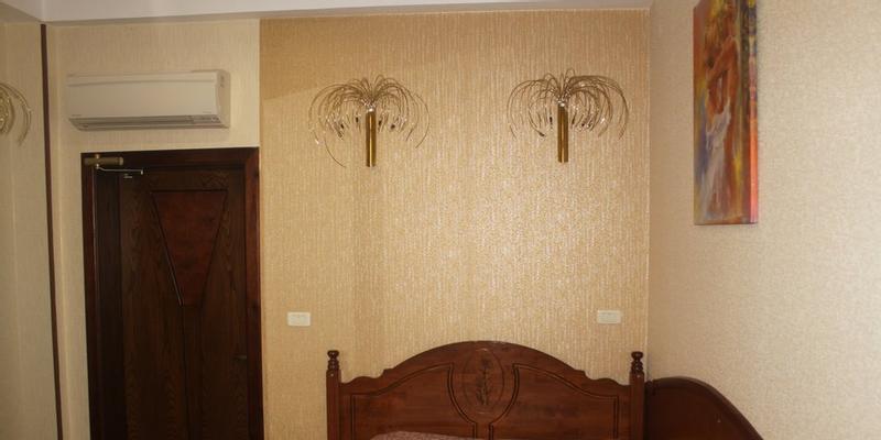 room_0081e90b-d501-4328-803d-f5dff36fac41.jpg
