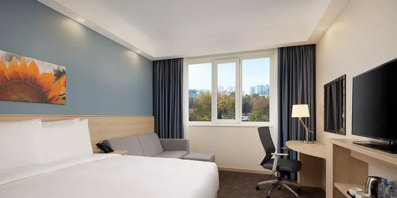 room_0ddb5b10-8a14-4e5c-ac61-73316337c2de.jpg