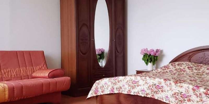 room_ee19d9ca-4cb3-4777-bfda-61c8aa40362d