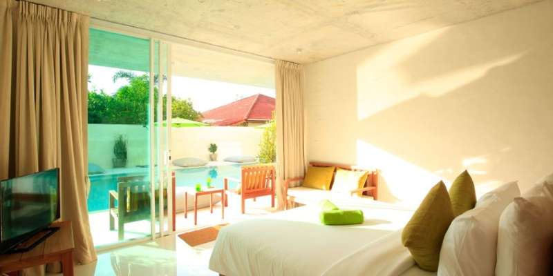 room_cf29105f-8b4b-486f-a8b3-1809963a6d15
