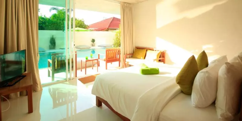 room_cf29105f-8b4b-486f-a8b3-1809963a6d15