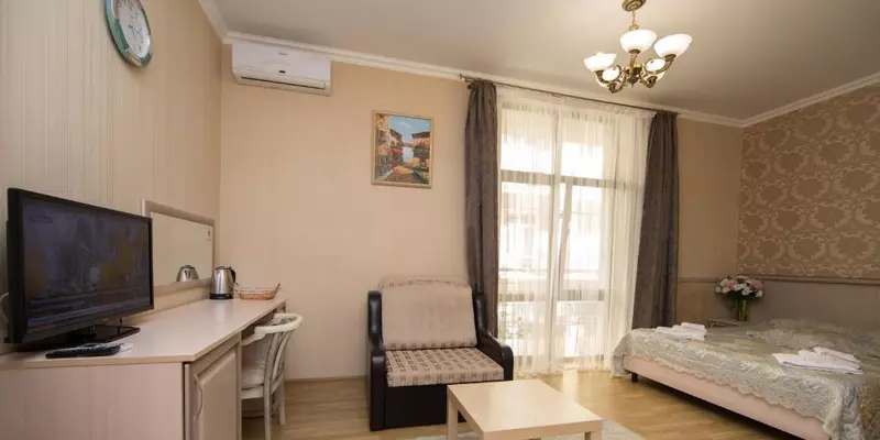 room_0a098fc7-d48a-4e51-80b7-2cc1e87fc8c9