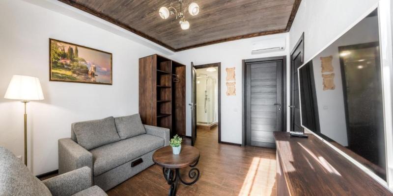 room_cde75f71-5806-49fb-beaa-e7dcbcb0b26f.jpg