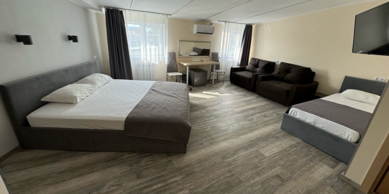 room_d53d5bde-1fef-49e4-b5fa-2cfa07431126.jpg