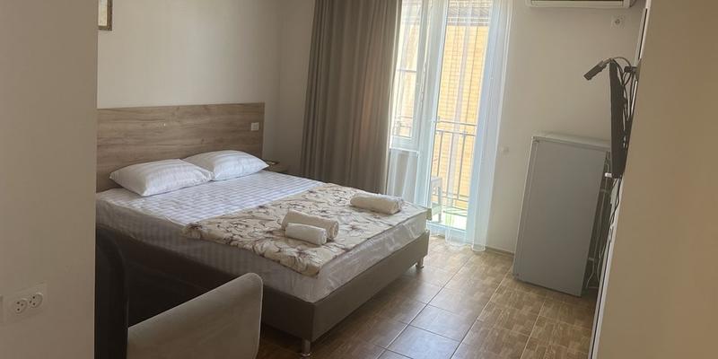 room_c8e1799d-6cee-4cb4-9601-3613dab586ad.jpg