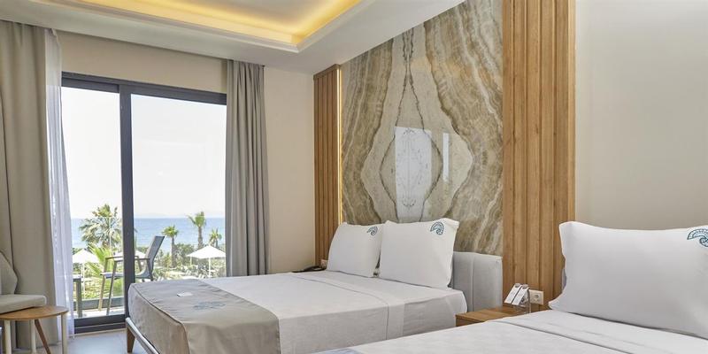 room_44c09fcc-2a3f-4ee9-ae81-d8710f9b20fb