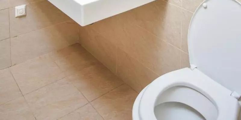 room_e03f8f9e-6a87-459b-bd99-bb9b17a4a88c.jpg
