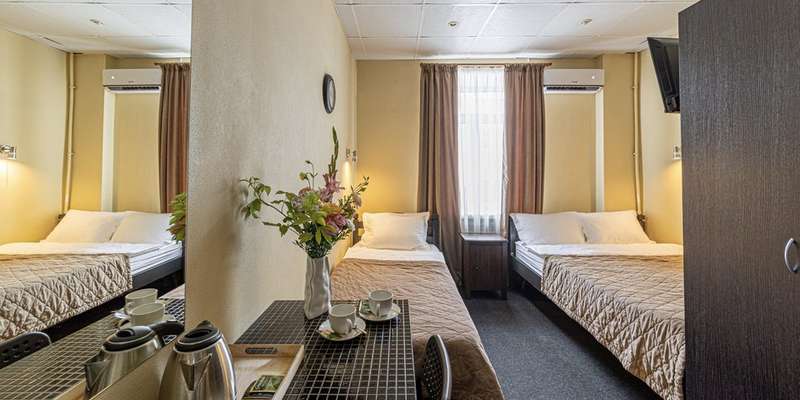 room_2aa6a2c8-fb30-4dc1-9c59-b9afc05b770d.jpg