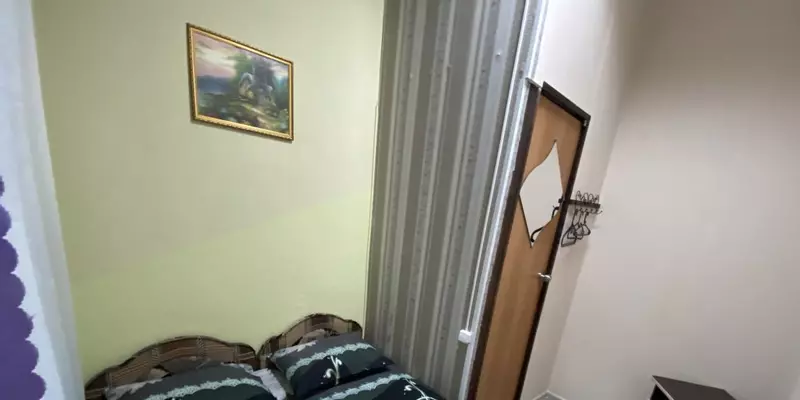 room_f1a8e002-8add-4709-bfcb-ec08ca612bc0.jpg