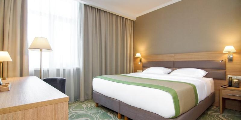 room_8740dcdf-36a4-4486-8d2b-6ab036806e8e.jpg