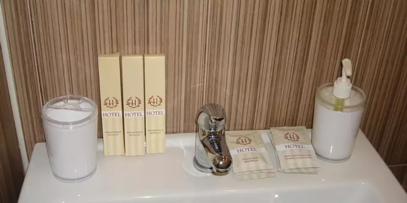 room_c9f520e5-9cd2-48a9-8ee3-4b0199c60081.jpg