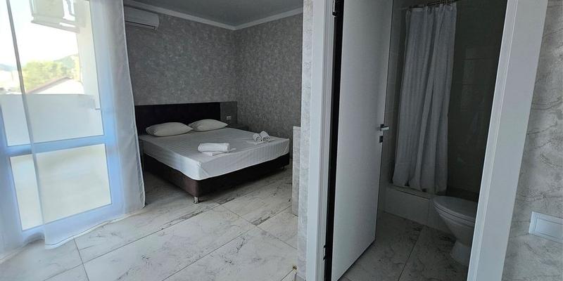 room_87309a8a-d4ff-47c6-b7e8-2d40bcd2b1f5.jpg