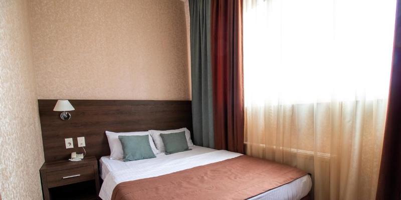 room_e4b963a2-fefc-49b5-be2b-60a446c69e1c
