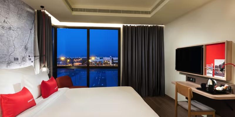 room_20fc0a50-5c2b-48dc-9445-5cf26f8e6ddc.jpg