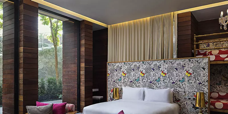 room_0520bab0-5cd8-440e-8632-627c4152cef6
