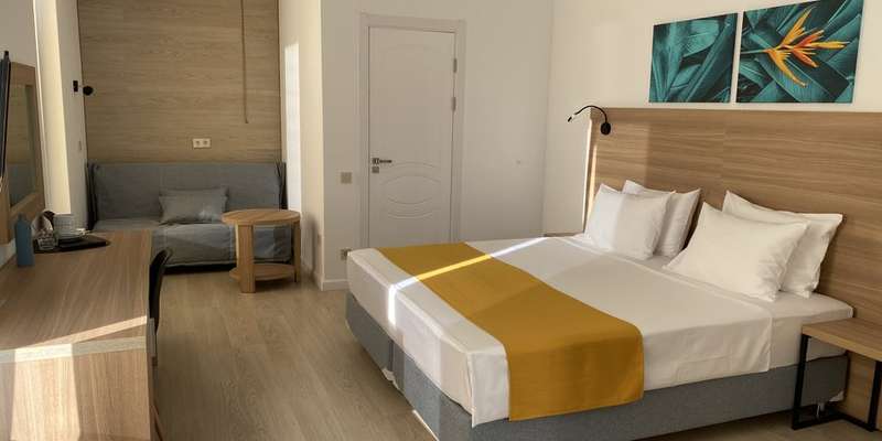 room_e17aeca7-7003-424f-a107-152bb79c7ce9.jpg