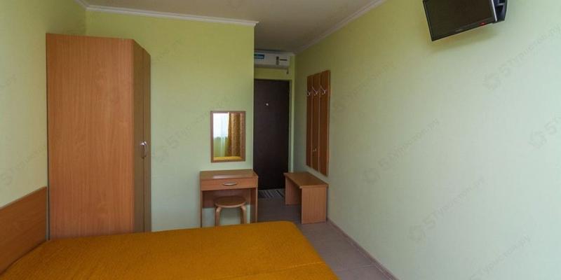 room_cce48ffd-9071-4b21-91a0-3f50beebd745.jpg