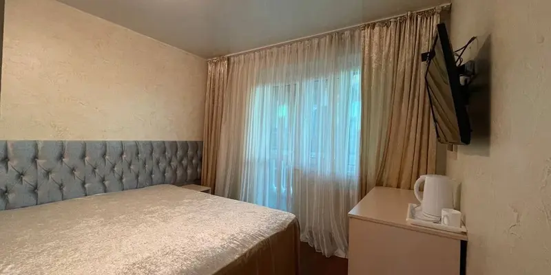 room_84677e5f-de3e-4dab-9040-bec5623f6515.jpg