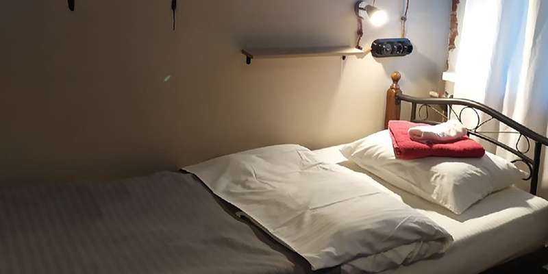 room_9b32ffa0-8ac3-40ad-8898-4095da262aa9.jpg